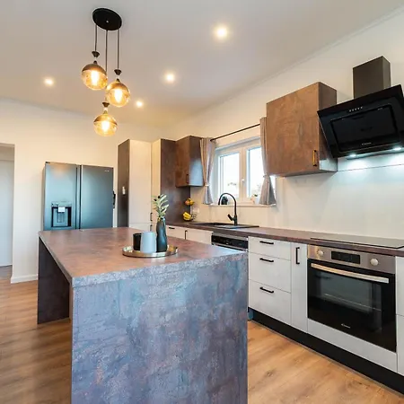 Stayinnin 3-bed - Close To Apartment Nin
